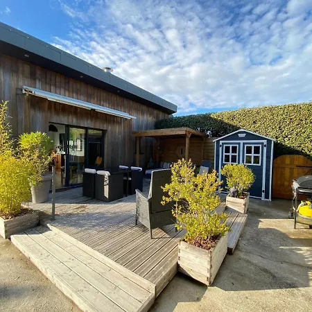 בית נופש In Normandy Near Sandy Beaches *